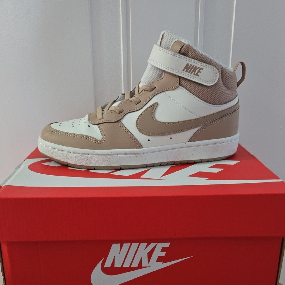 Nike Court Borough Mid 2 (PSV)